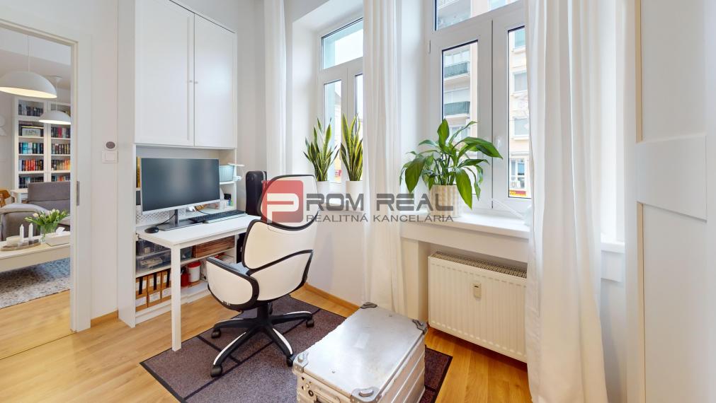 3i byt v centre Bratislavy, kompletne zrekonštruovaný – Špitálska ulica