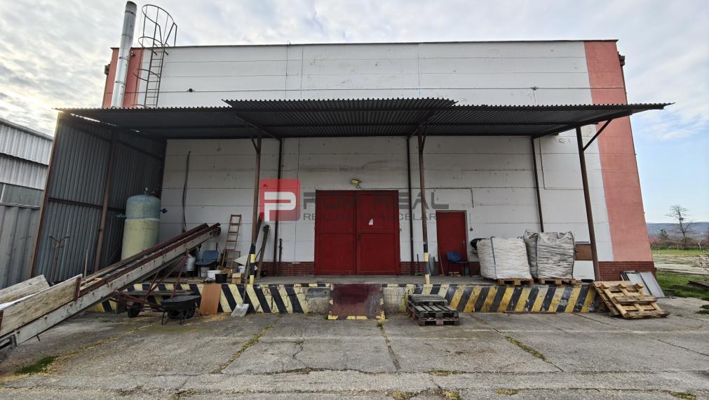 Prenájom výrobnej haly vo Vinosadoch