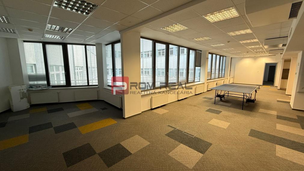 Kancelársky priestor 205 m2 v centre BA za rozumnú cenu