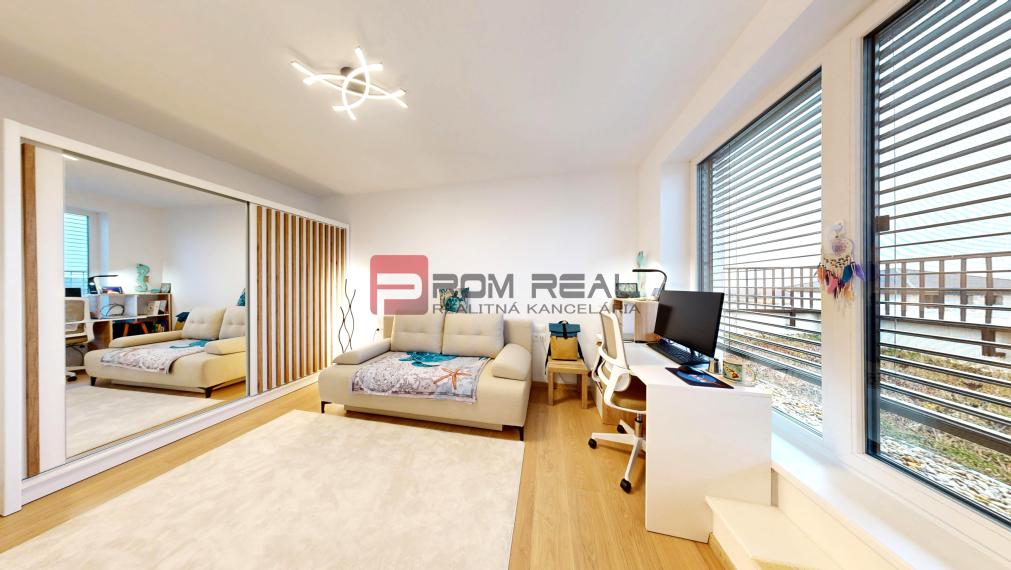 PRENÁJOM 3i zar. byt s klimatizáciou a veľkou terasou, Modra