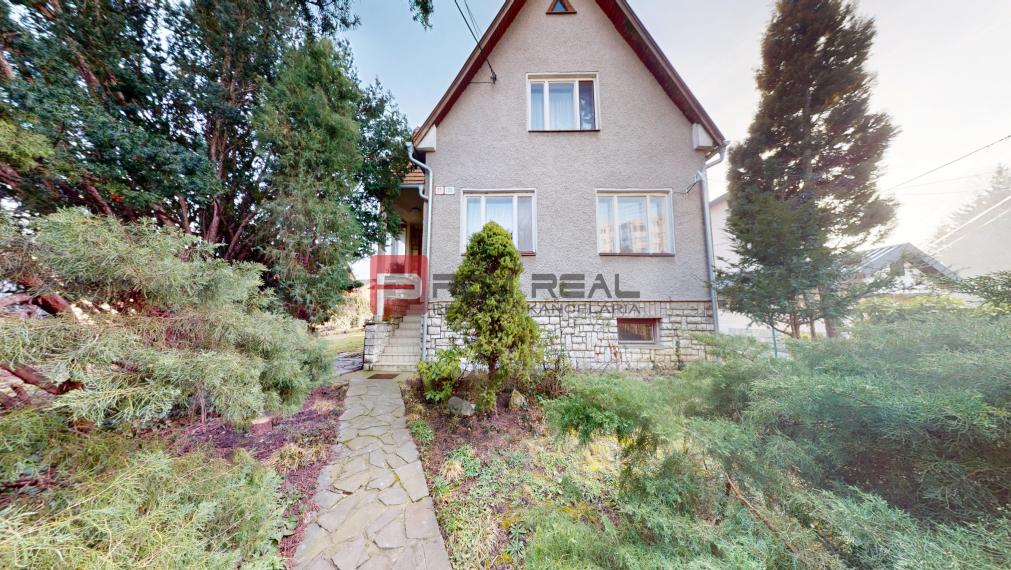 Na predaj rodinný dom v pôvodnom stave - Prievidza