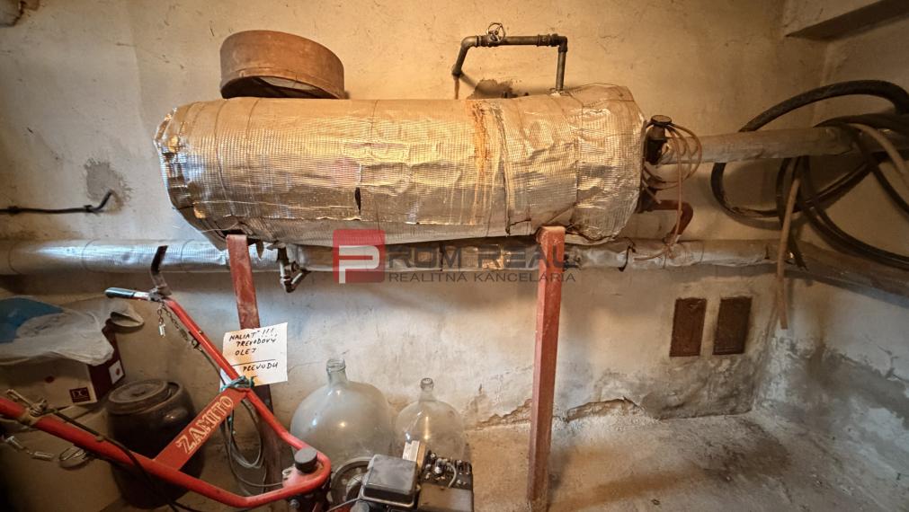 Na predaj rodinný dom v pôvodnom stave - Prievidza