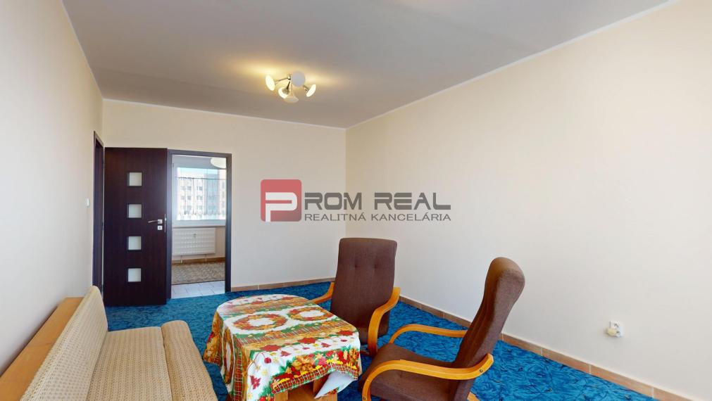 Na prenájom 2 izbový byt s presklenou loggiou Pezinok