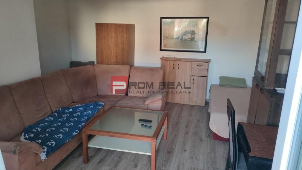 1-izbový byt v rodinnom dome