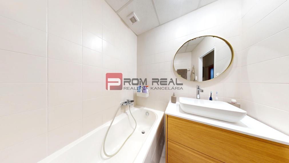 PREDAJ 3-izbový, svetlý byt v širšom centre, SENEC