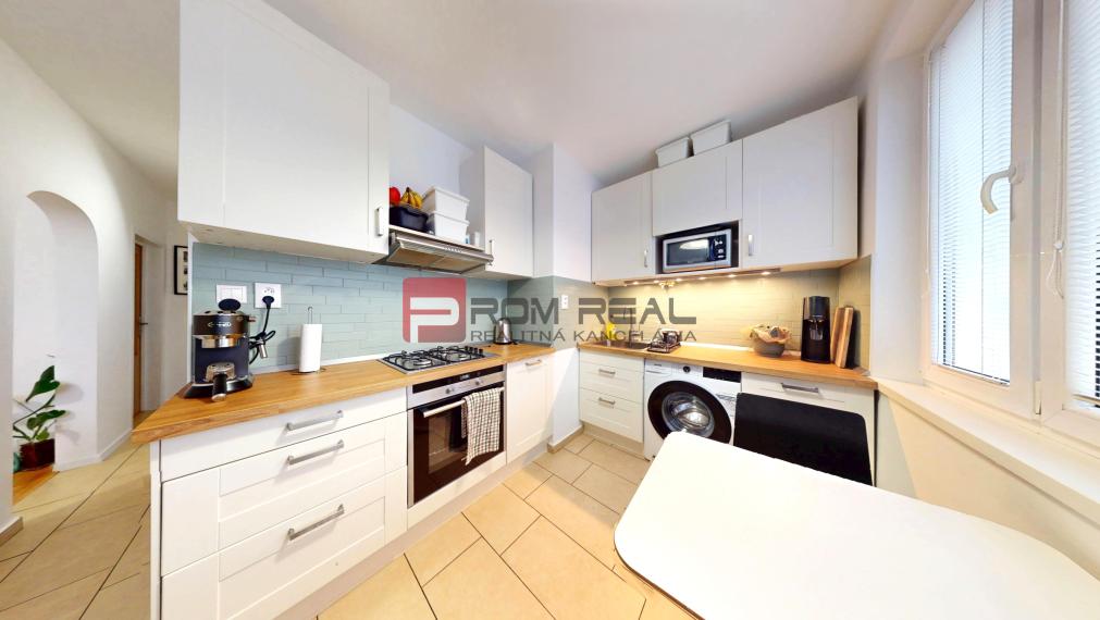 PREDAJ 3-izbový, svetlý byt v širšom centre, SENEC