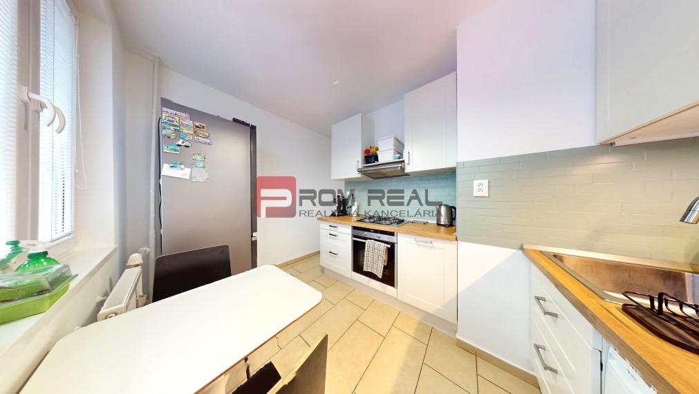 PREDAJ 3-izbový, svetlý byt v širšom centre, SENEC