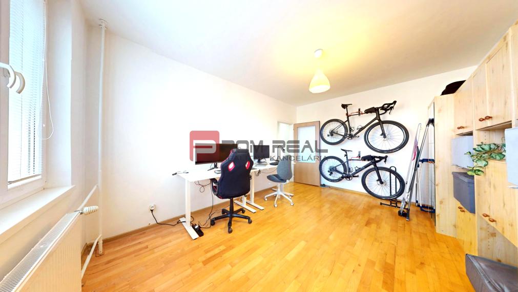 PREDAJ 3-izbový, svetlý byt v širšom centre, SENEC