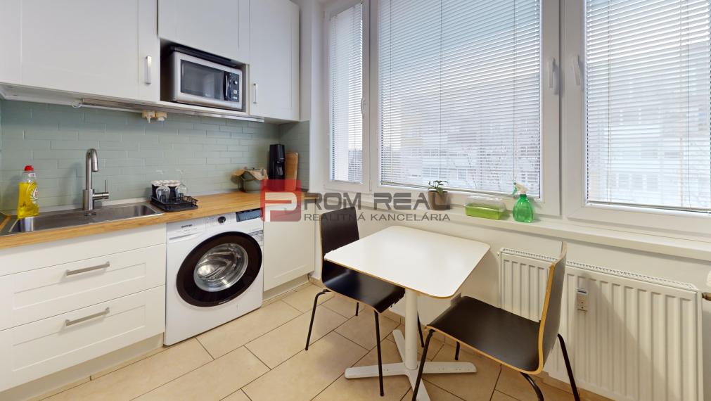 PREDAJ 3-izbový, svetlý byt v širšom centre, SENEC