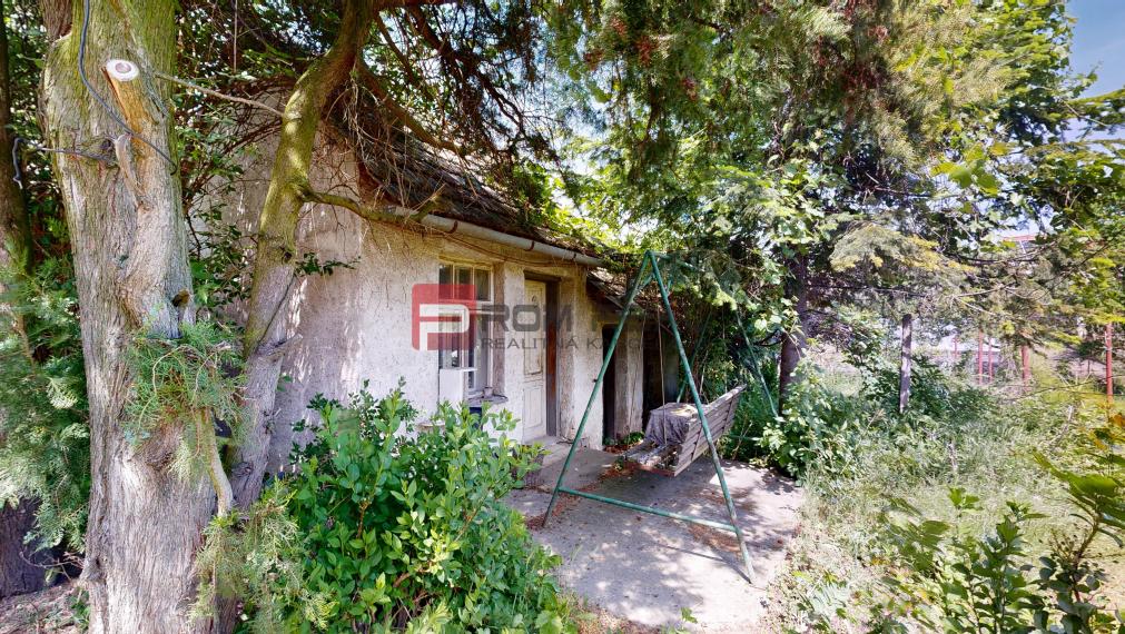 PREDAJ - Rodinný dom v meste Gbely