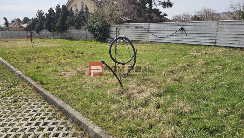 Na predaj pozemok centrum Ivanka pri Dunaji