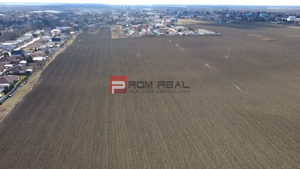 INVESTIČNÁ PRÍLEŽITOSŤ – Pozemok v obci Dunajská Lužná