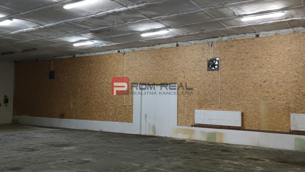 Flexibilný priestor pre výrobu a sklad (489 m²) v areáli AMEX PARK