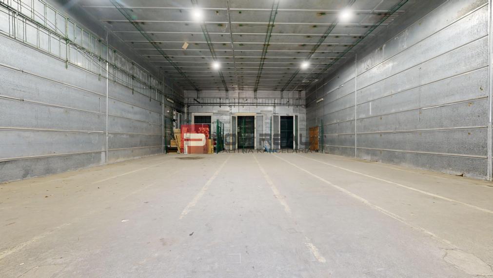 Flexibilný priestor pre výrobu a sklad (489 m²) v areáli AMEX PARK