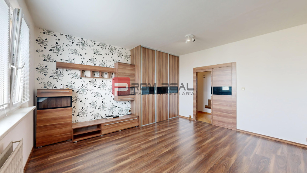 Na PRENÁJOM  1 a pol izbový byt na sídlisku Sever - Pezinok