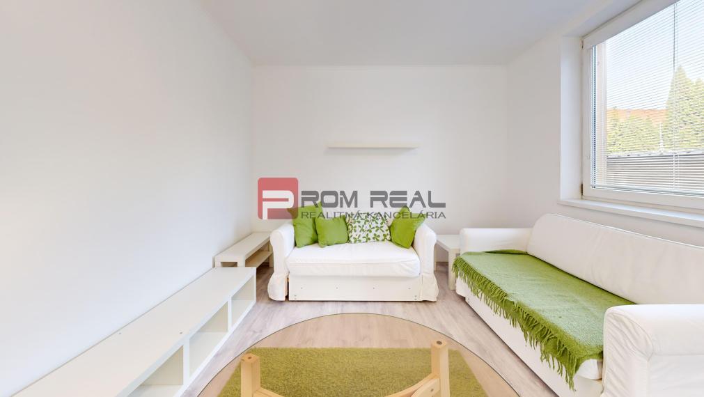 Na prenájom útulný 2-izbový byt v srdci Ivanky pri Dunaji