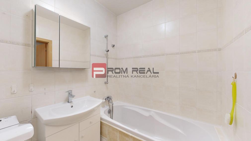 Na prenájom útulný 2-izbový byt v srdci Ivanky pri Dunaji