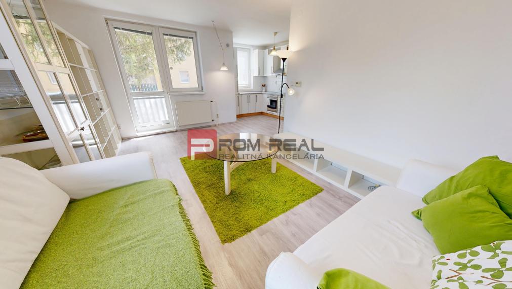 Na prenájom útulný 2-izbový byt v srdci Ivanky pri Dunaji