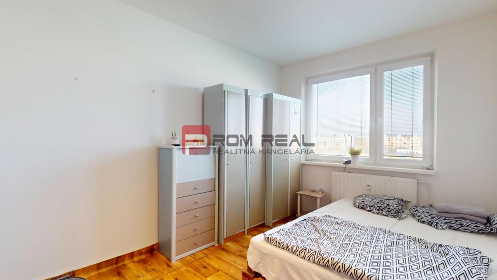 Na predaj 4 izbový byt 83m2 Petržalka vyhľadávaná lokalita