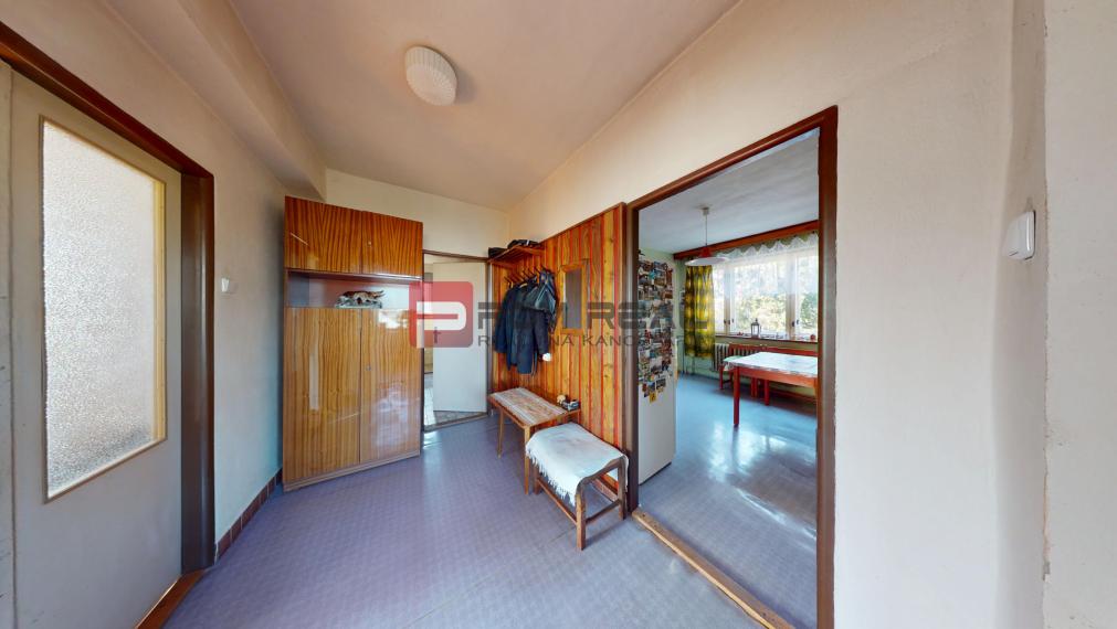 Na predaj rodinný dom v pôvodnom stave - Prievidza