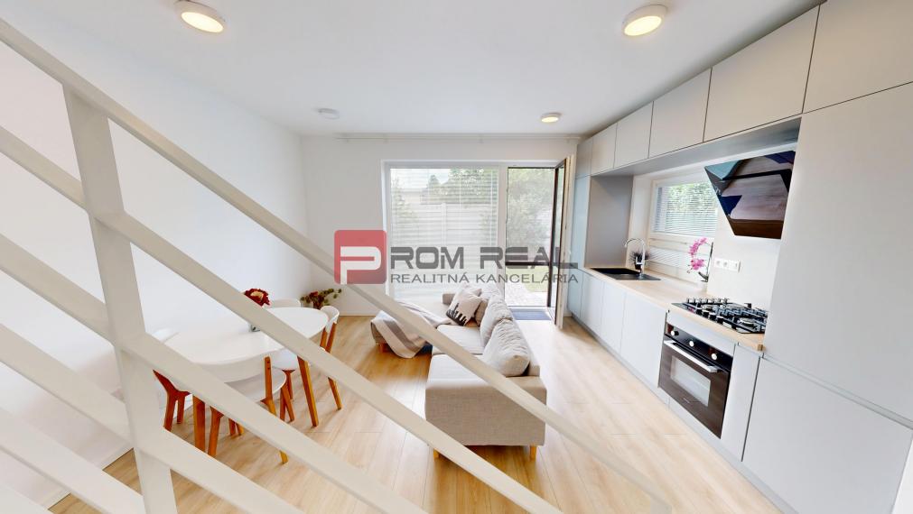 Na prenájom Rezidenčné bývanie so záhradkou a parkovaním