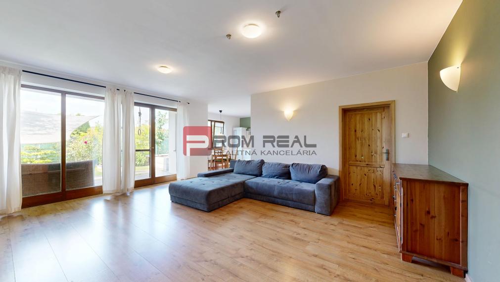 PREDAJ - Pekný 4i rodinný dom v Hrubom Šúre