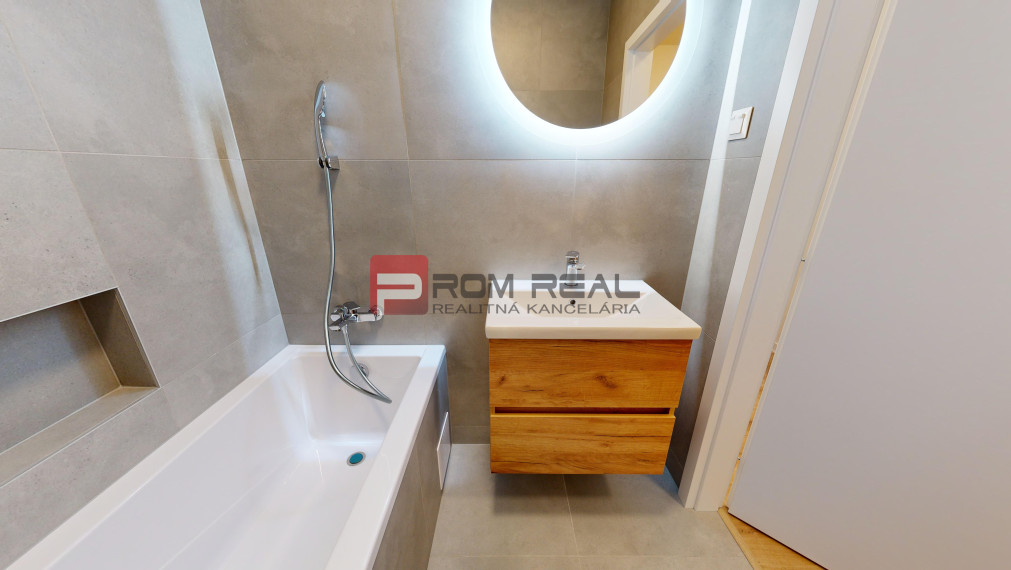 PRENAJATE 2 izbový byt po kompletnej rekonštrukcii PEZINOK Sever