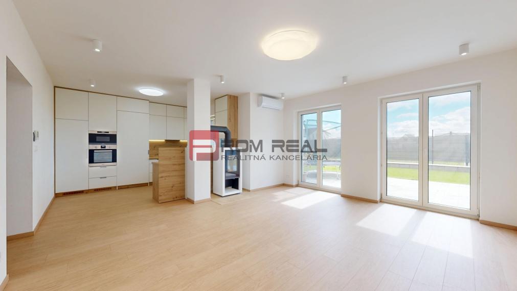 PRENÁJOM 5-izbový nový moderný dom v Bratislave Ruženínová