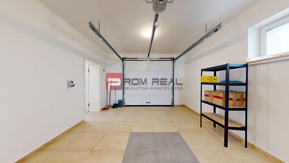 PRENÁJOM 5-izbový nový moderný dom v Bratislave Ruženínová