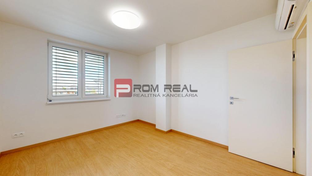 PRENÁJOM 5-izbový nový moderný dom v Bratislave Ruženínová