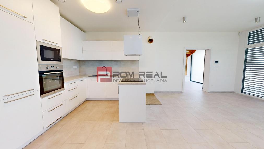 PRENÁJOM moderná novostavba RD 5 izieb Ruženínová BA