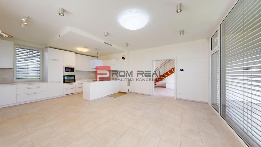 PRENÁJOM moderná novostavba RD 5 izieb Ruženínová BA