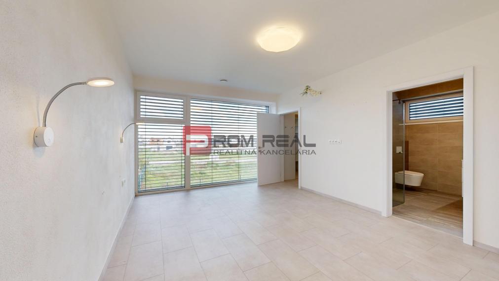 PRENÁJOM moderná novostavba RD 5 izieb Ruženínová BA