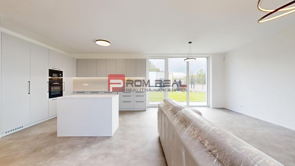 PRENÁJOM 5-izbový úplne nový moderný RD Záhorská Bystrica