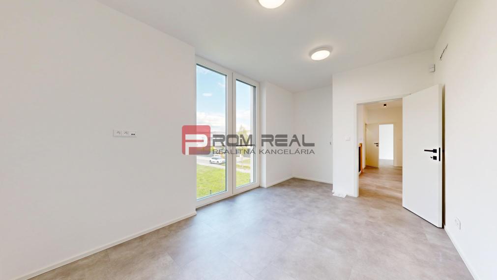 PRENÁJOM 5-izbový úplne nový moderný RD Záhorská Bystrica