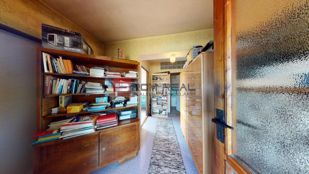 Na predaj rodinný dom v pôvodnom stave - Prievidza