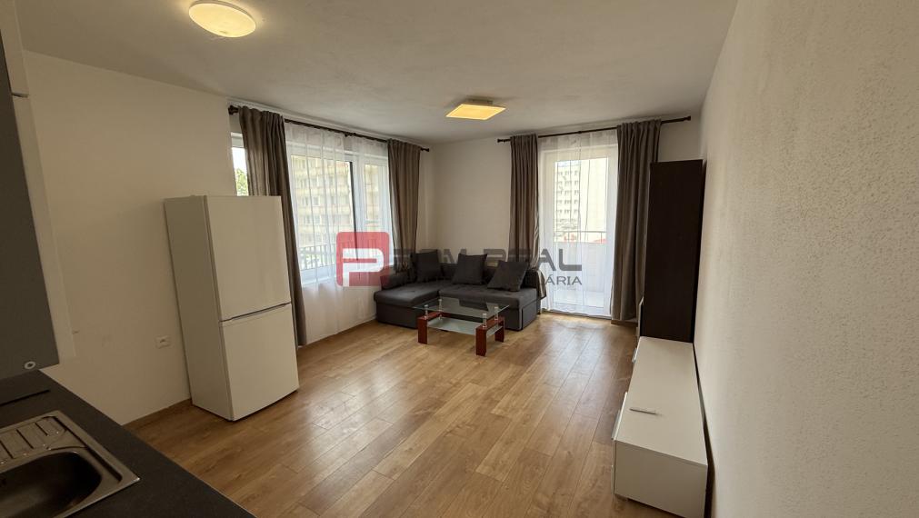 PRENÁJOM 2,5 izbový byt + parking Galvaniho BA Ružinov