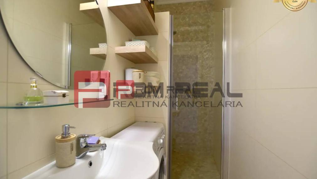 PRENÁJOM zariadený 1,5 izbový útulný byt v centre