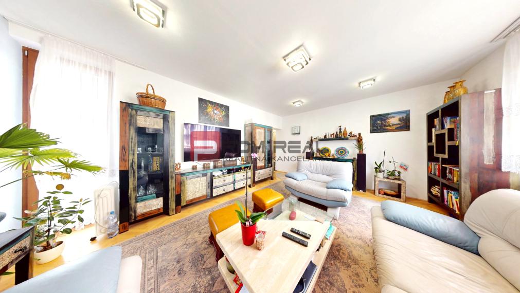 3i byt, vkusne komplet. zrekonštruovaný byt Centrum PIEŠŤANY