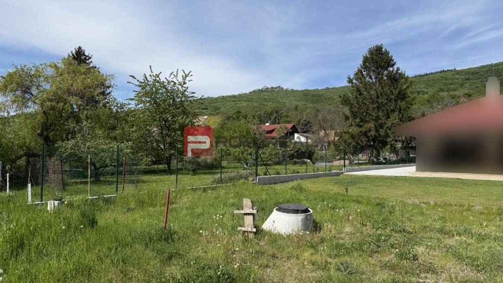 PREDAJ nádherný pozemok Borinka všetky siete + super výhľad