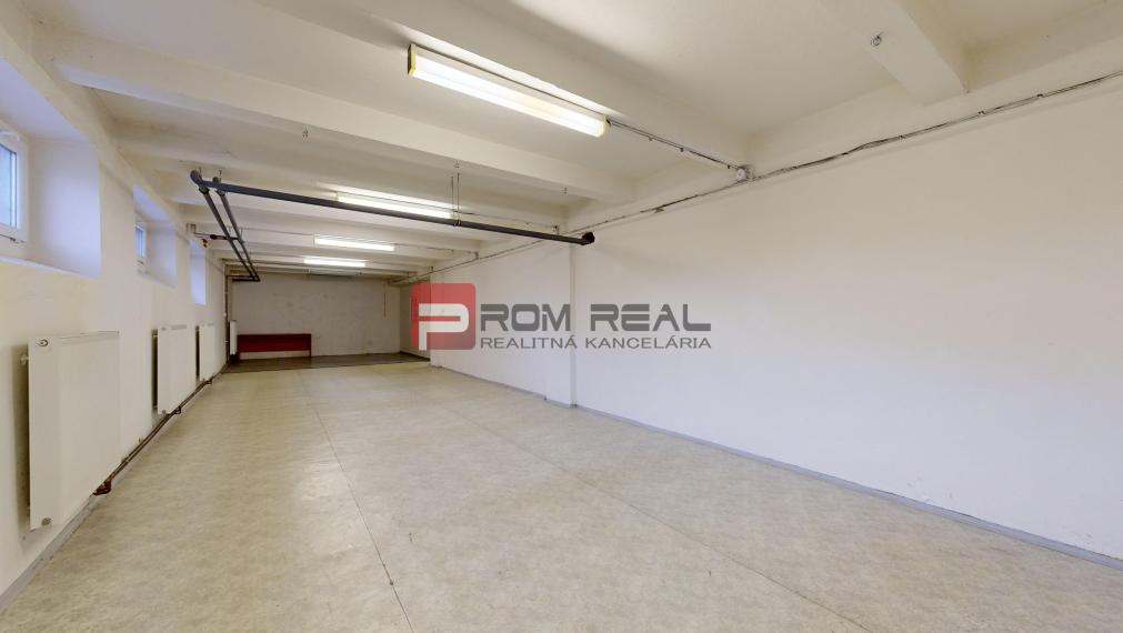 AMEX PARK - Flexibilné skladové priestory od 2,6 m² do 96 m²