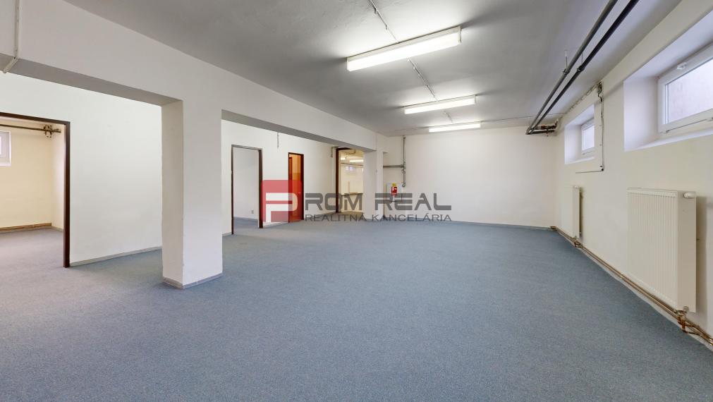 AMEX PARK - Flexibilné skladové priestory od 2,6 m² do 96 m²