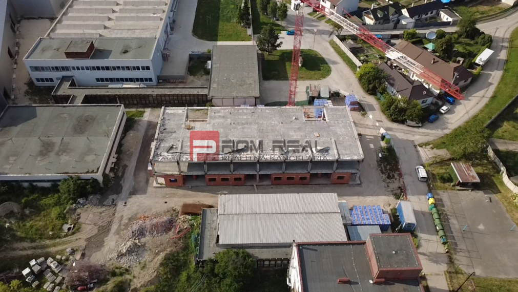 Ráno vlak. Večer terasa - 3-izbový byt Rezidencia Potôčik