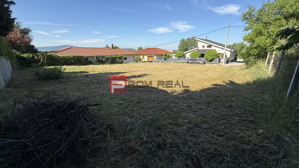 PREDAJ Najkrajší pozemok v Stupave Révová ulica 738 m2