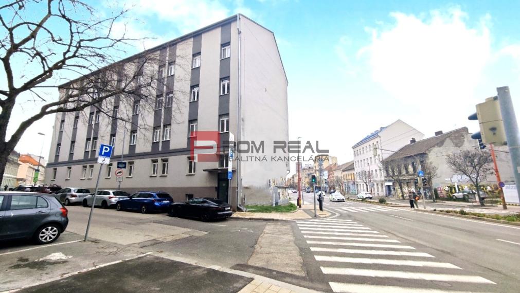 Investičná garsónka v srdci Starého Mesta., Bratislava