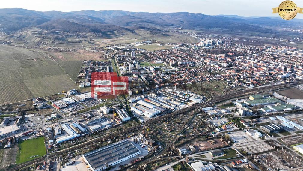 Predaj exkluzívny areál s 2 budovami v super lokalite PEZINOK