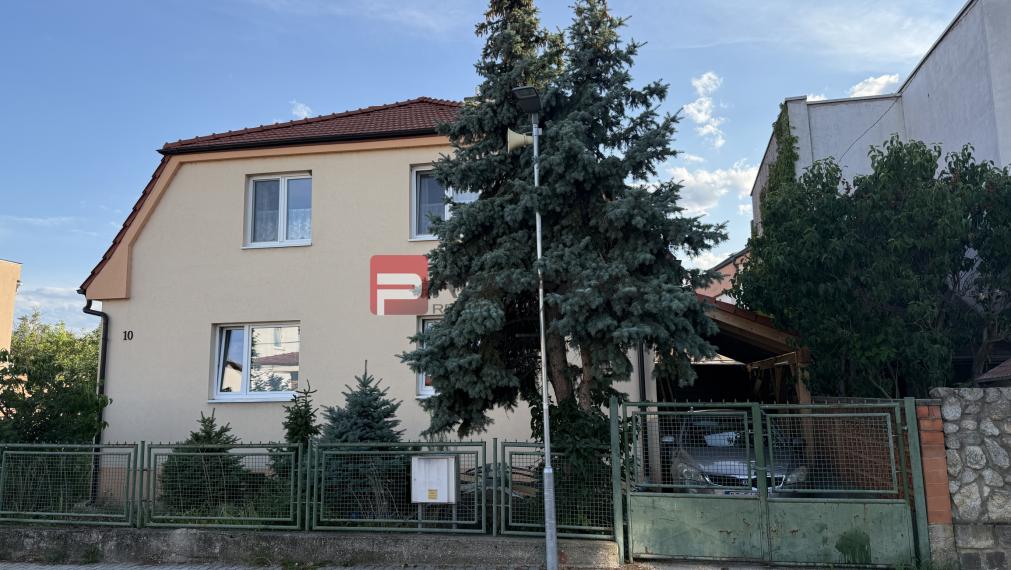 PRENÁJOM Veľkometrážny 3+1KK byt 120 m2 Svätý Jur