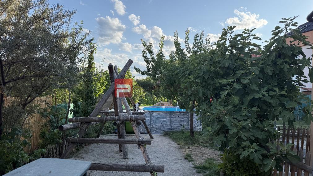 PRENÁJOM Veľkometrážny 3+1KK byt 120 m2 Svätý Jur
