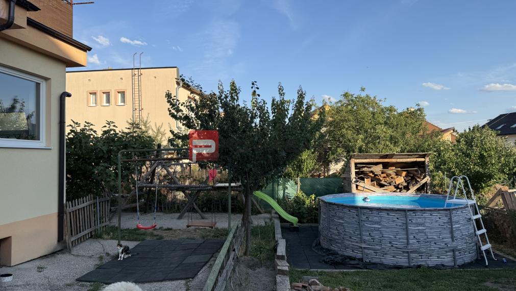 PRENÁJOM Veľkometrážny 3+1KK byt 120 m2 Svätý Jur
