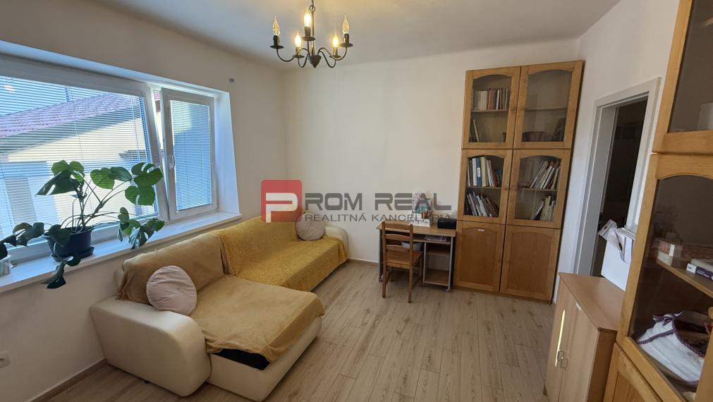 PRENÁJOM Veľkometrážny 3+1KK byt 120 m2 Svätý Jur